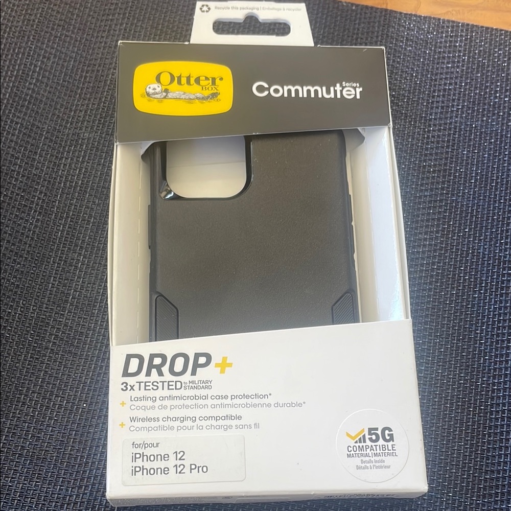 OtterBox Commuter Series Black Case for iPhone 12/12 Pro